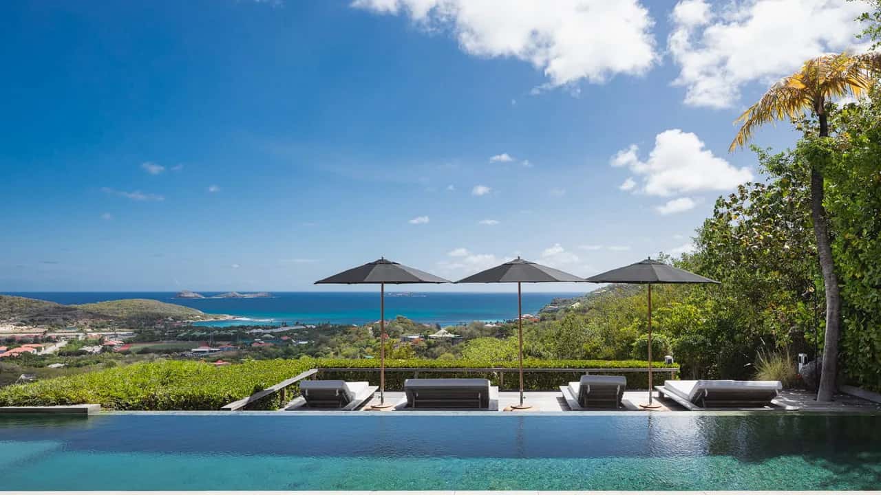 Outstanding Jungle Villa