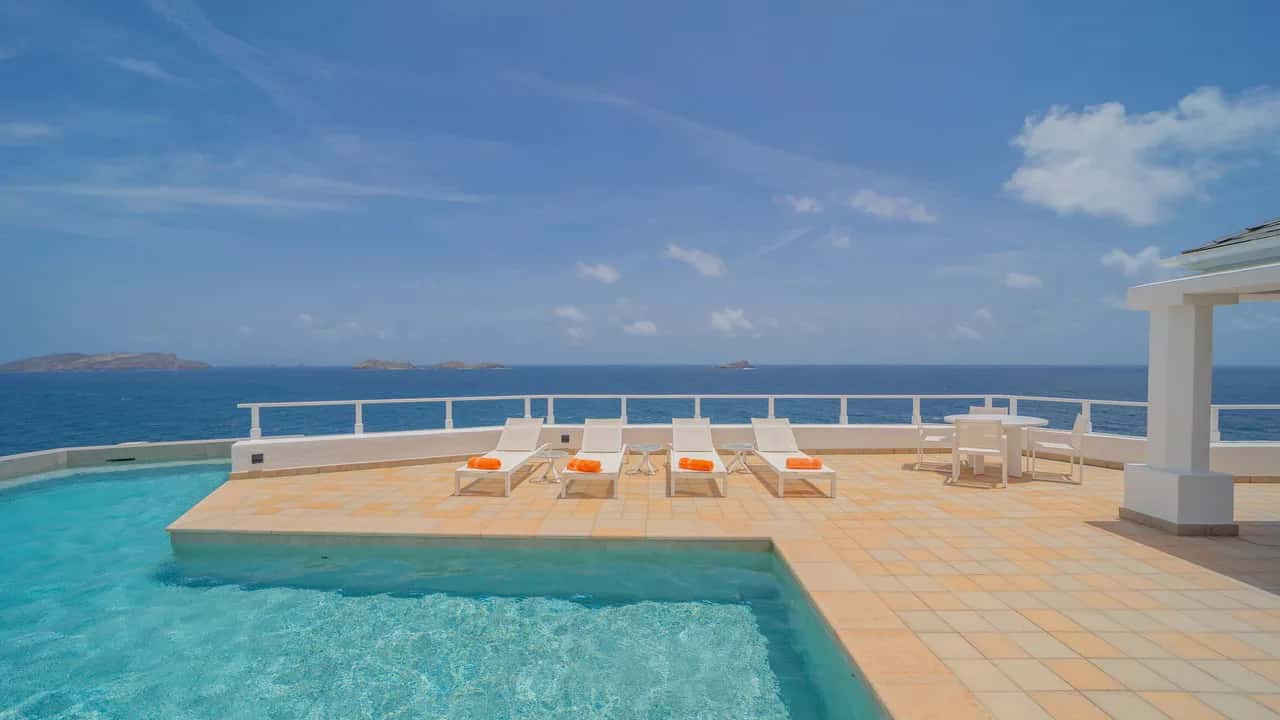 4 BR Villa with Panoramic Caribbean Sea View