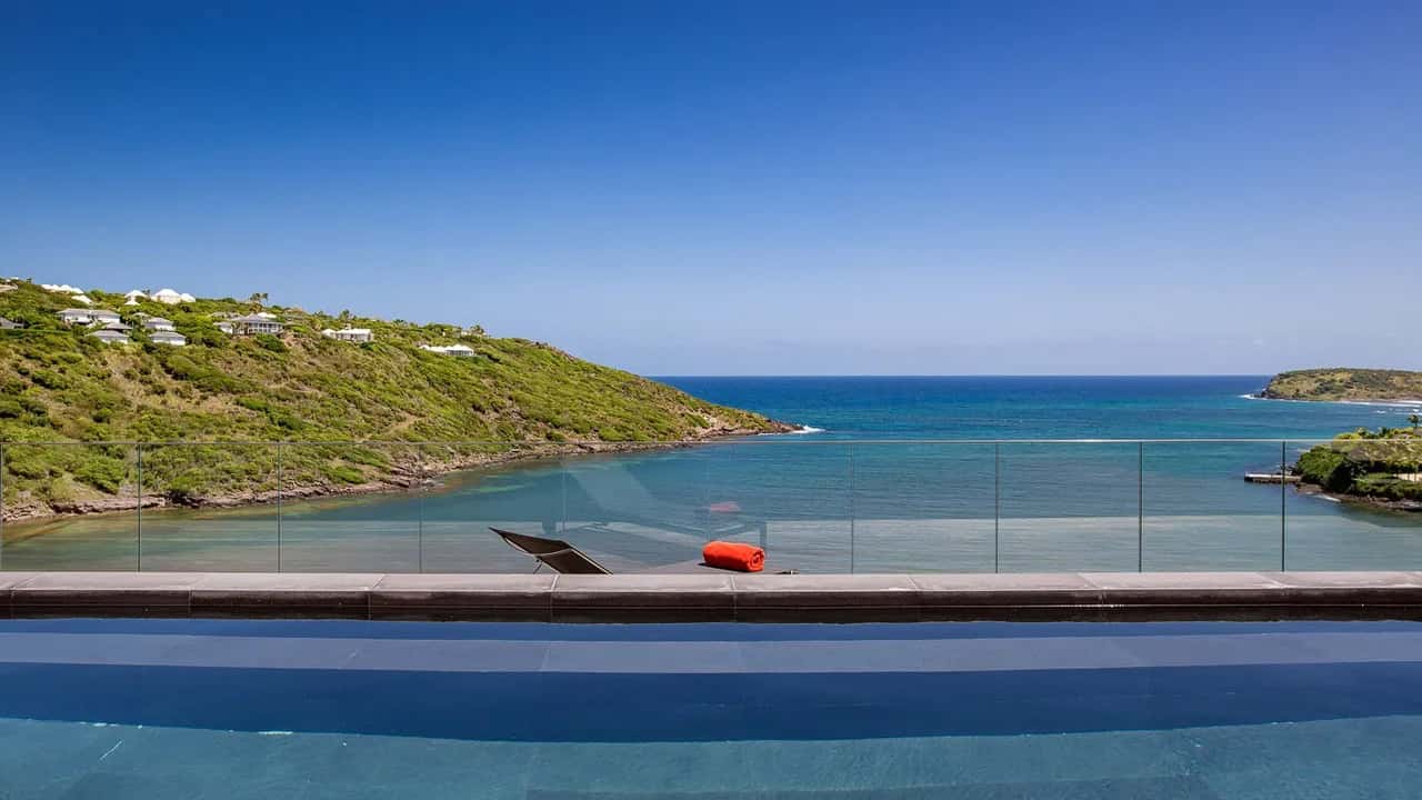 Breathtaking Hillside Villa