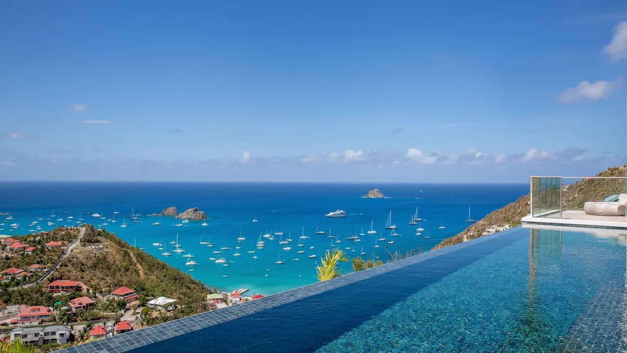 Ideal Villa with Architectural Gem