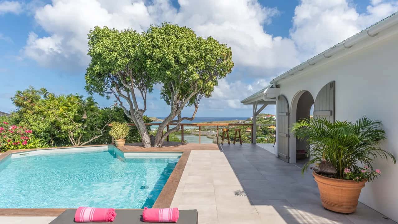 Summer Champion Villa in Grand Cul de Sac