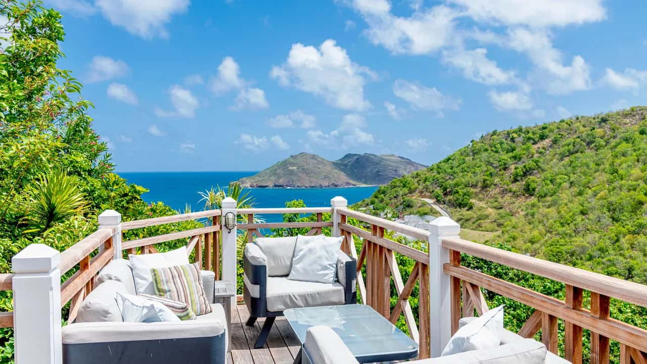 Villa with View Over the Surrounding Islands