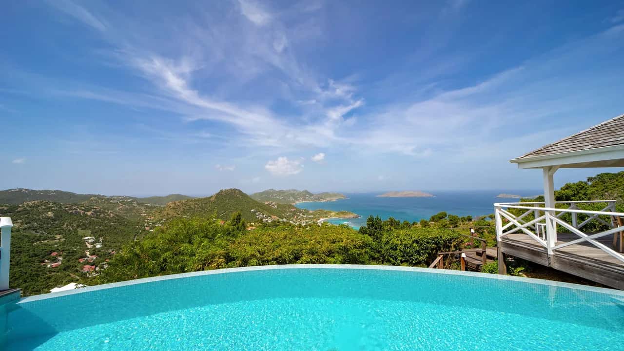 Modern Island Living With Heated Pool