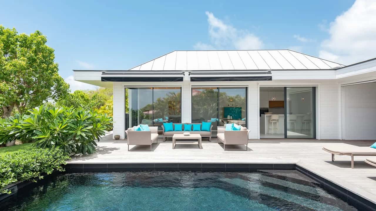 Charming Two-Bedroom Retreat in Gustavia
