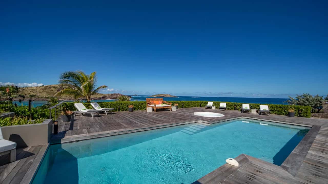 Heavenly Peaceful Villa with Spacious Living Area
