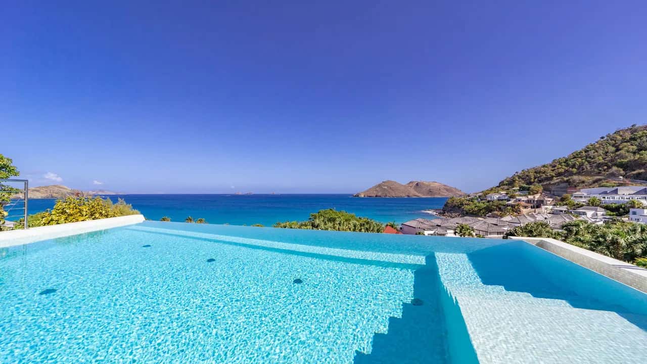 Family-Friendly Luxury Villa in Flamands