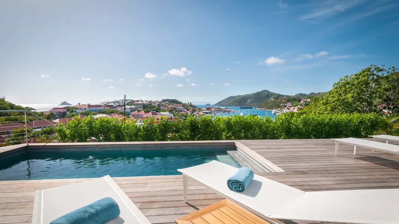 Charming Villa Steps from Shell Beach in Gustavia