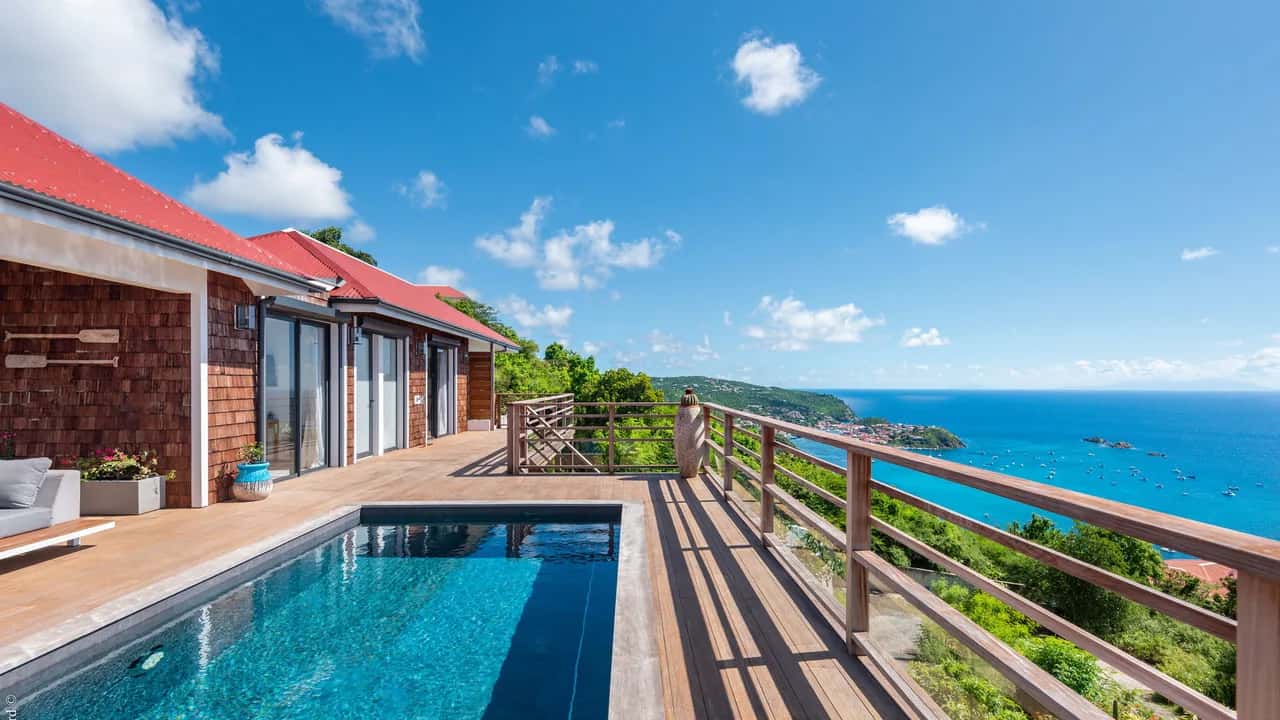 Contemporary Family Villa with Garden in Colombier