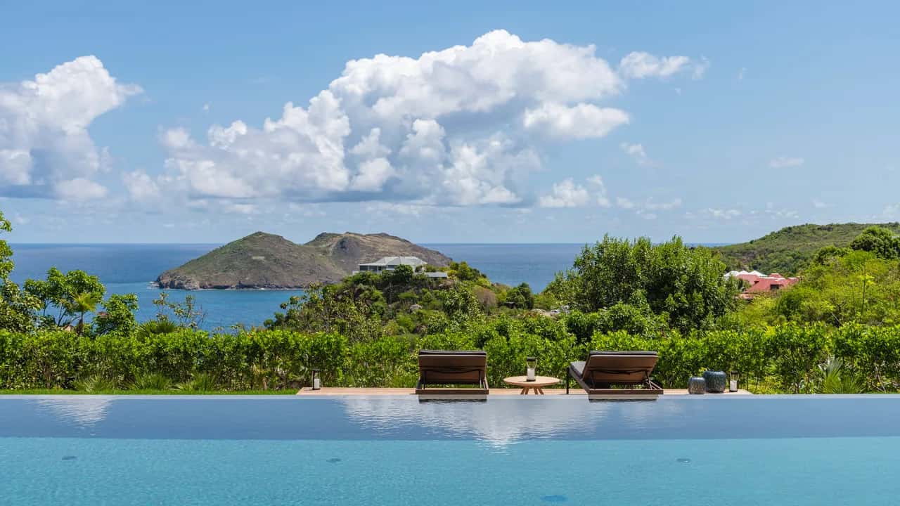 Spacious Villa with Breathtaking View