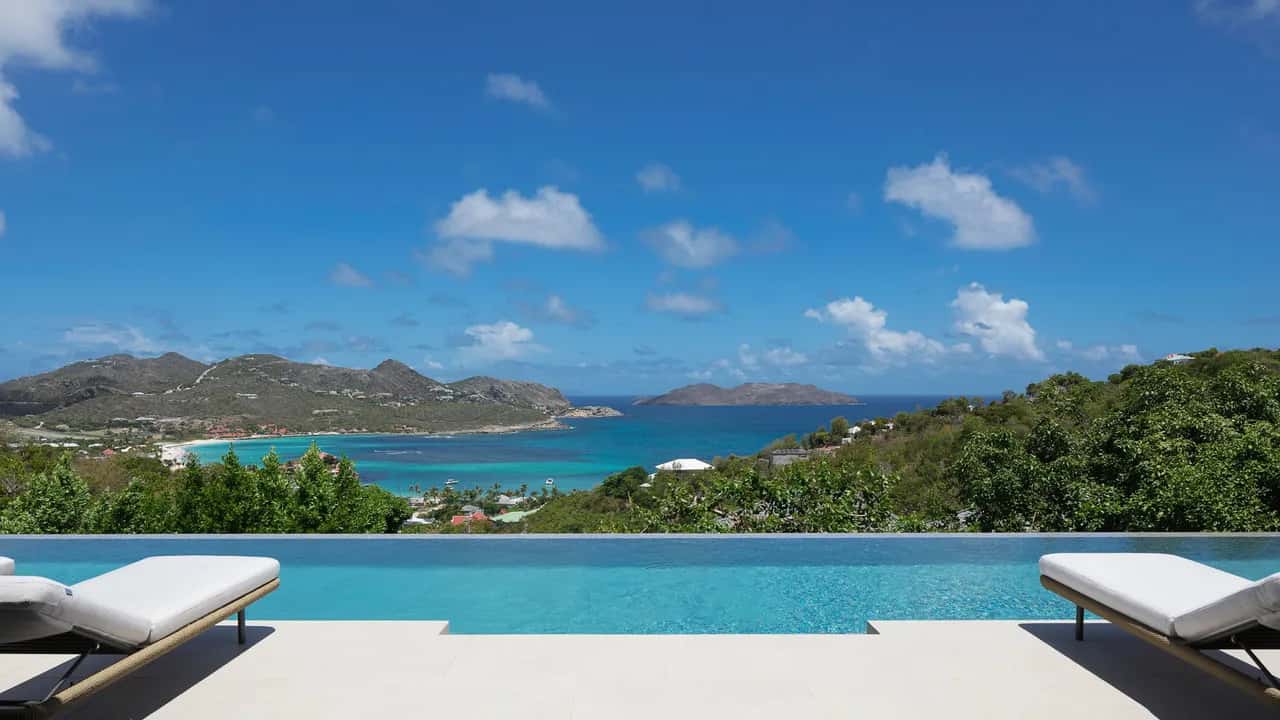 Spacious Villa with Upscale Amenities in Saint Barths