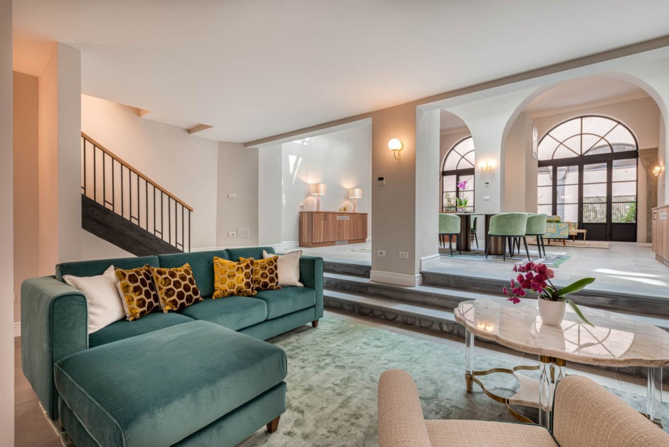 Elegant Three Bedroom Penthouse in Florence, Foto 5
