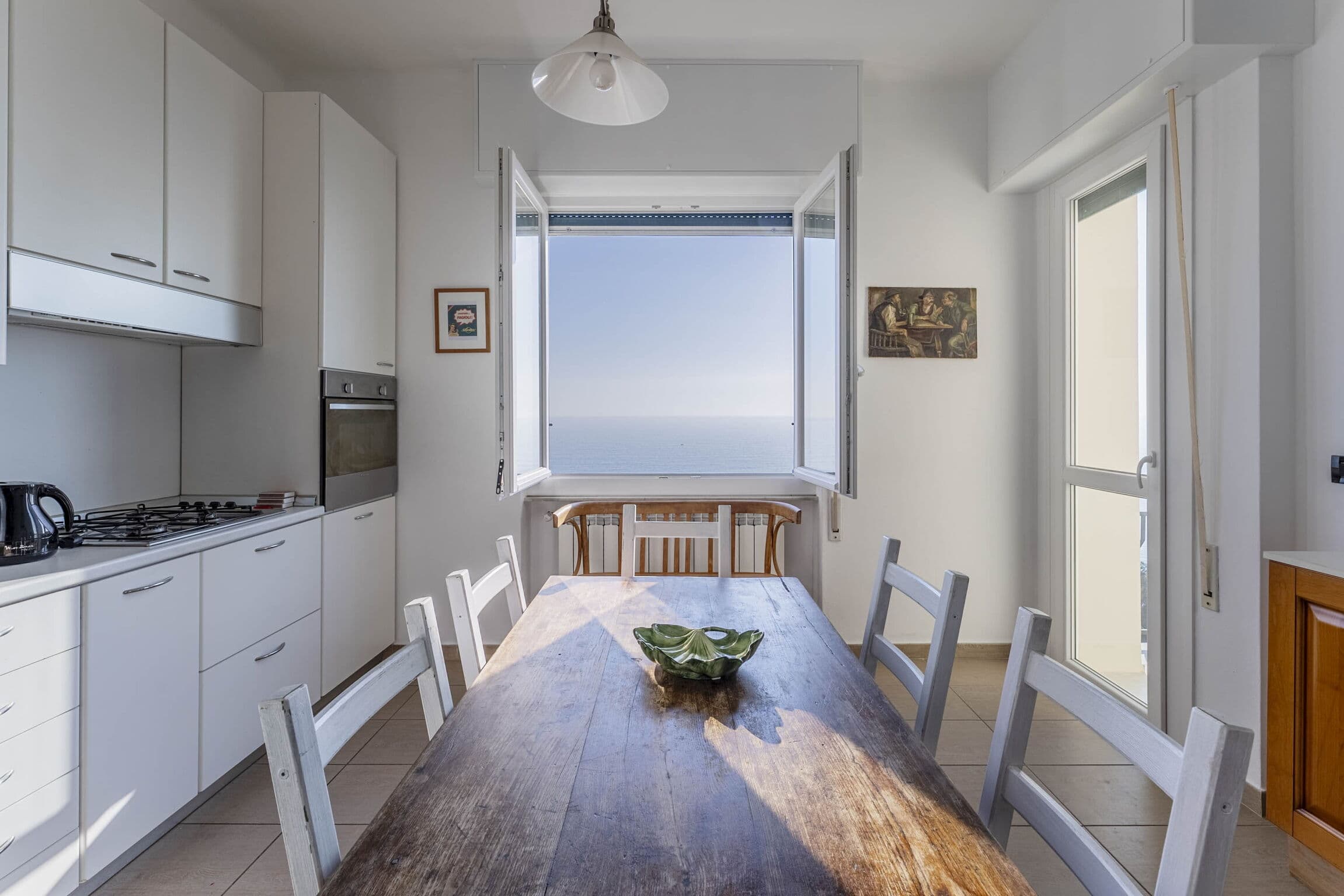 Promontory Seaview Four Bedroom Villa in Pieve Ligure, photo 3