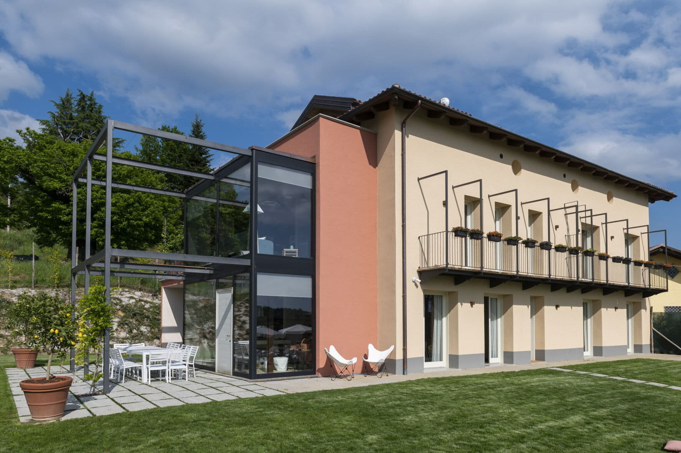Spacious Eight Bedroom Villa in San Grato, Piemonte, foto 3