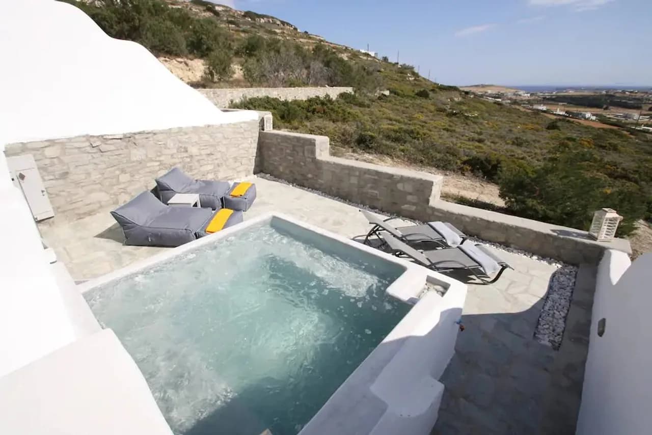 Lovely Villa with a Pool and a Beautiful View, photo 3
