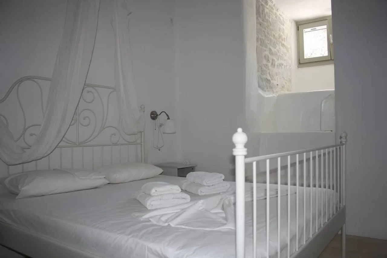 Lovely Villa with a Pool and a Beautiful View, photo 5
