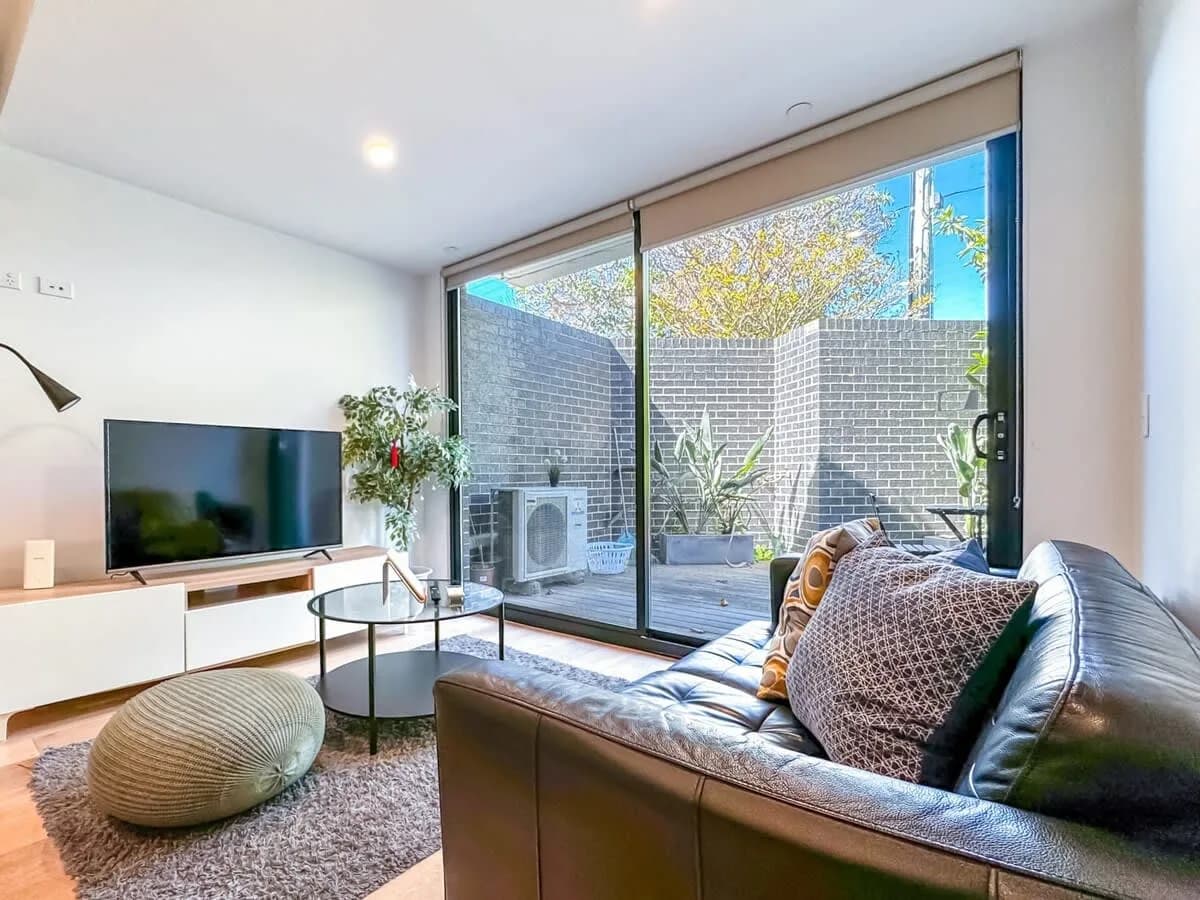 Private Garden Apartment in Bentleigh, Victoria photo 4