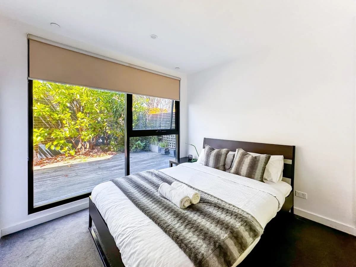 Private Garden Apartment in Bentleigh, Victoria photo 5