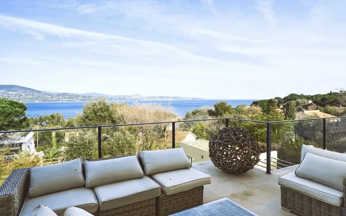 Magnifique Villa avec Piscine Moderne et Espace Détente, photo 4