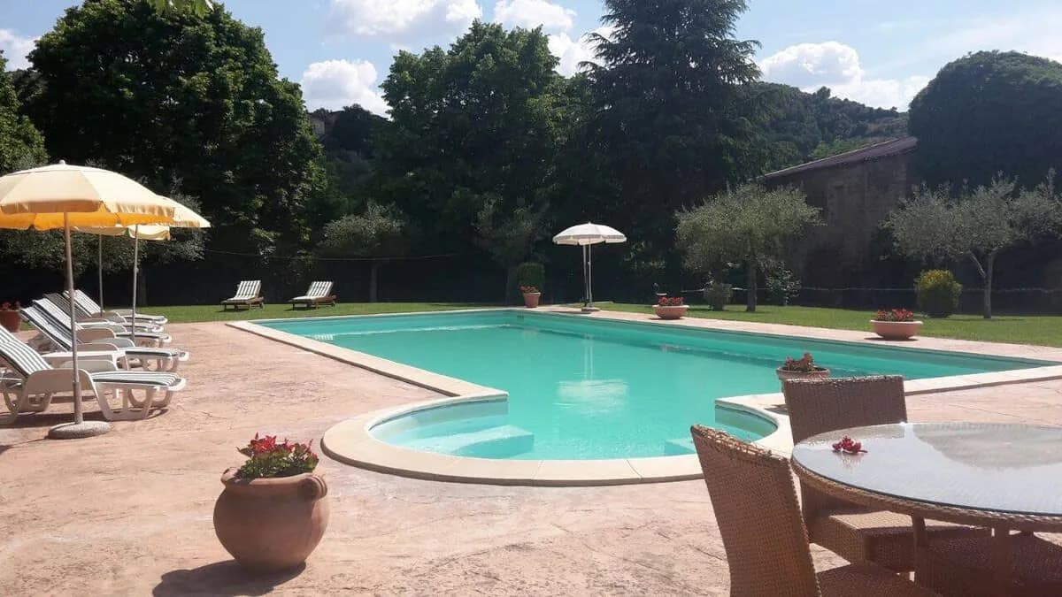 Villa de Verano en el Campo Cerca de la Ciudad Histórica, foto 3