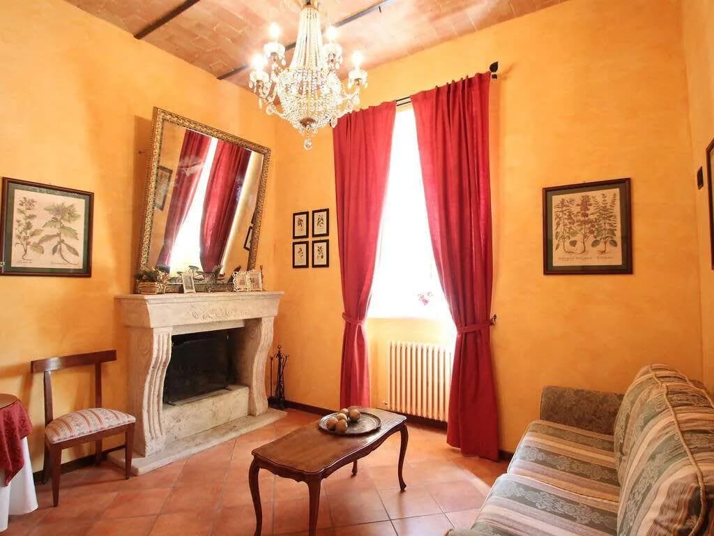 Villa de Verano en el Campo Cerca de la Ciudad Histórica, foto 5
