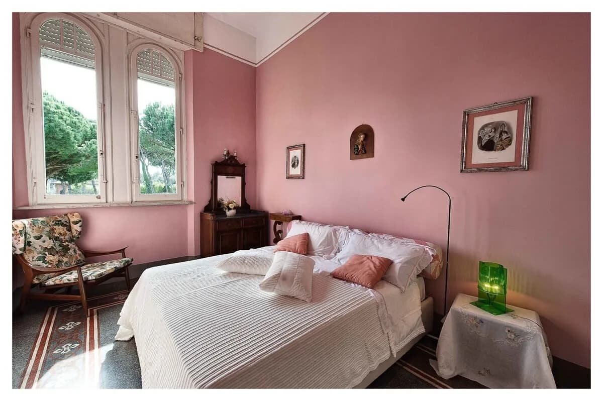 Wunderschöne Villa mit großem grünem Rasen in Strandnähe, Foto 4