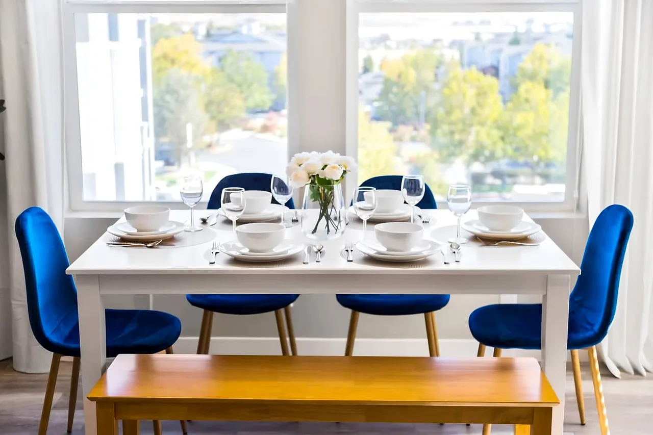 Sparks Marina 2BR · Mountain Views, Pool & Gym, foto 4