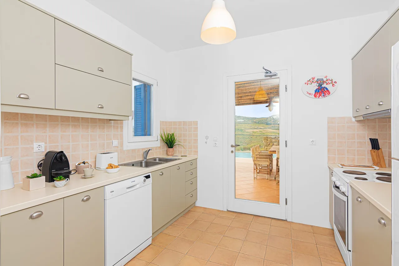 Komfortable Villa Mit Ungestörtem Atemberaubenden Blick, Foto 3