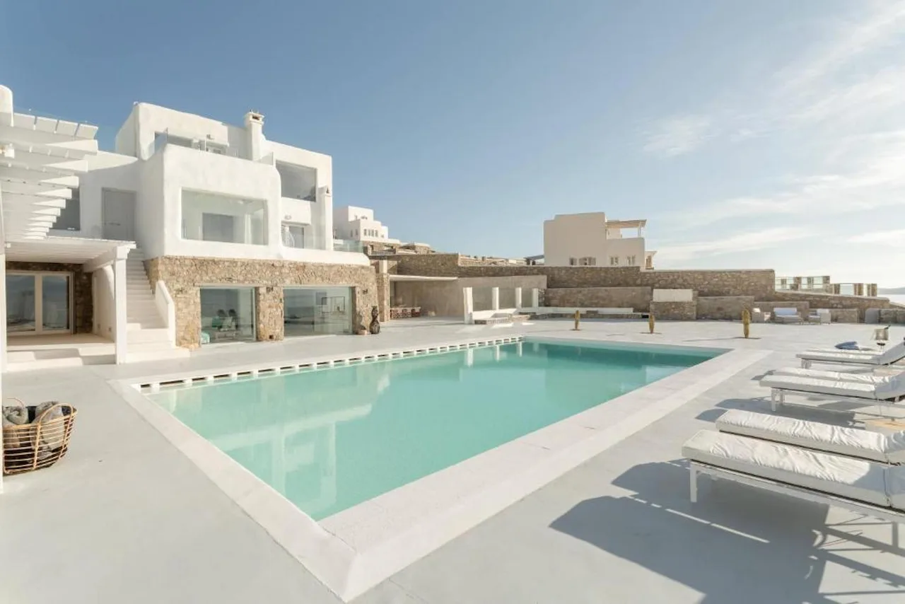 Great Villa With Private Access to the Beach photo 3
