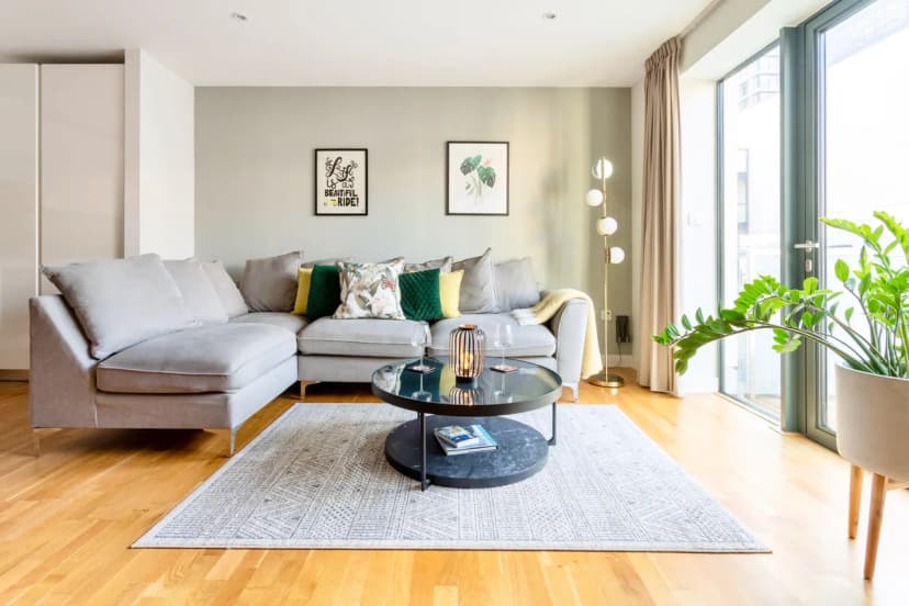 Offer - Calm Zen Oasis, In Bustling London