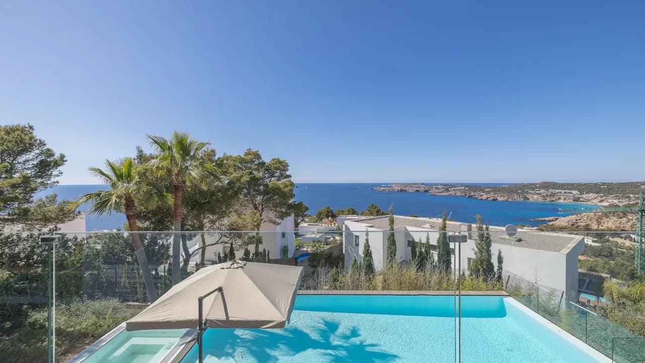 EXQUISITA PROPIEDAD CON VISTAS EXCEPCIONALES AL MAR, foto 4