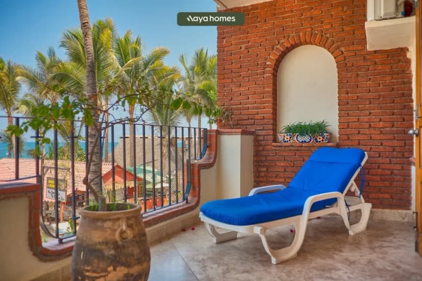 Ocean view 2Br Condo-Balcony-Beach-Pool - 204