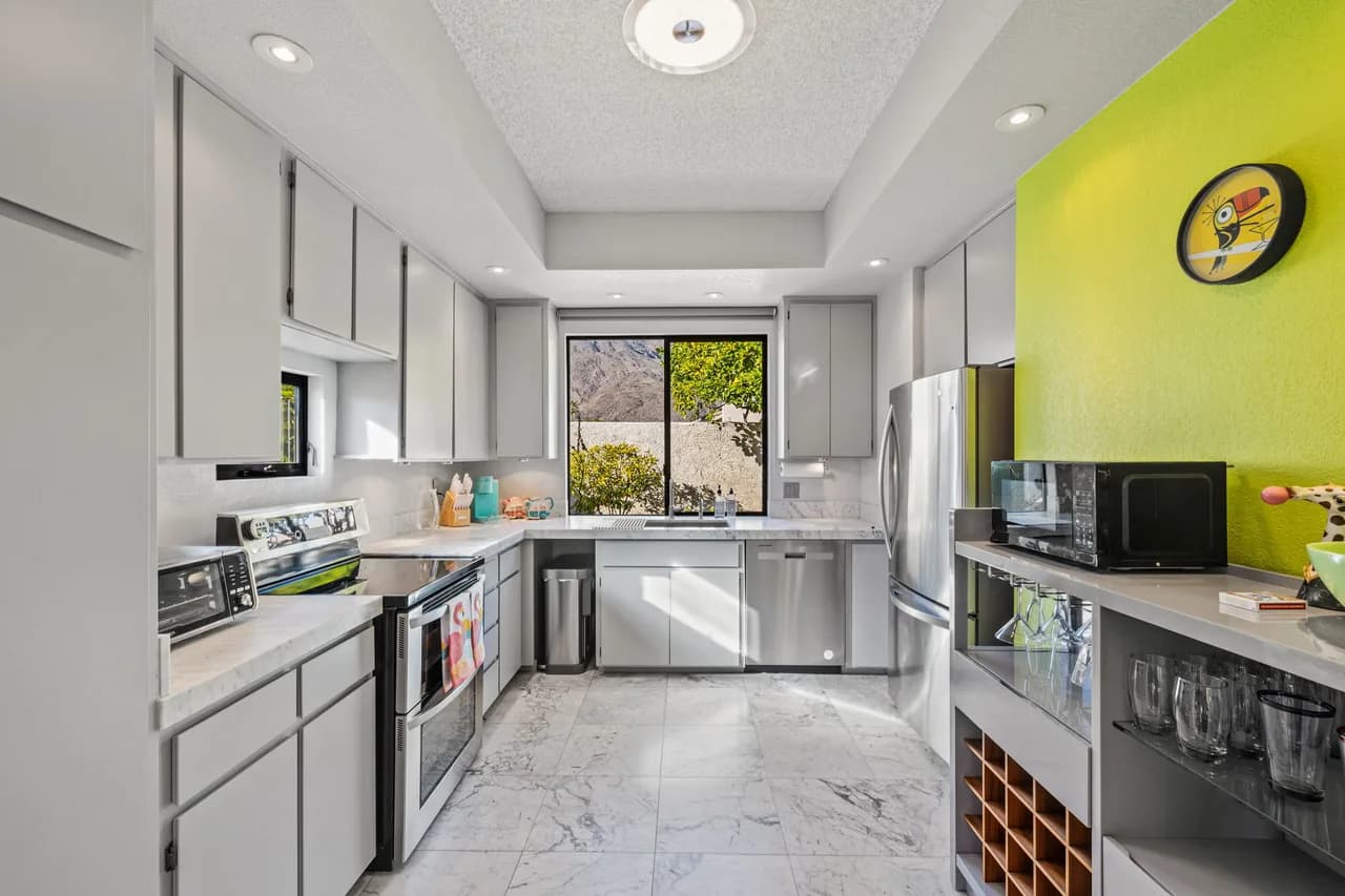 Desert Retreat Condominium in Palm Springs photo 3