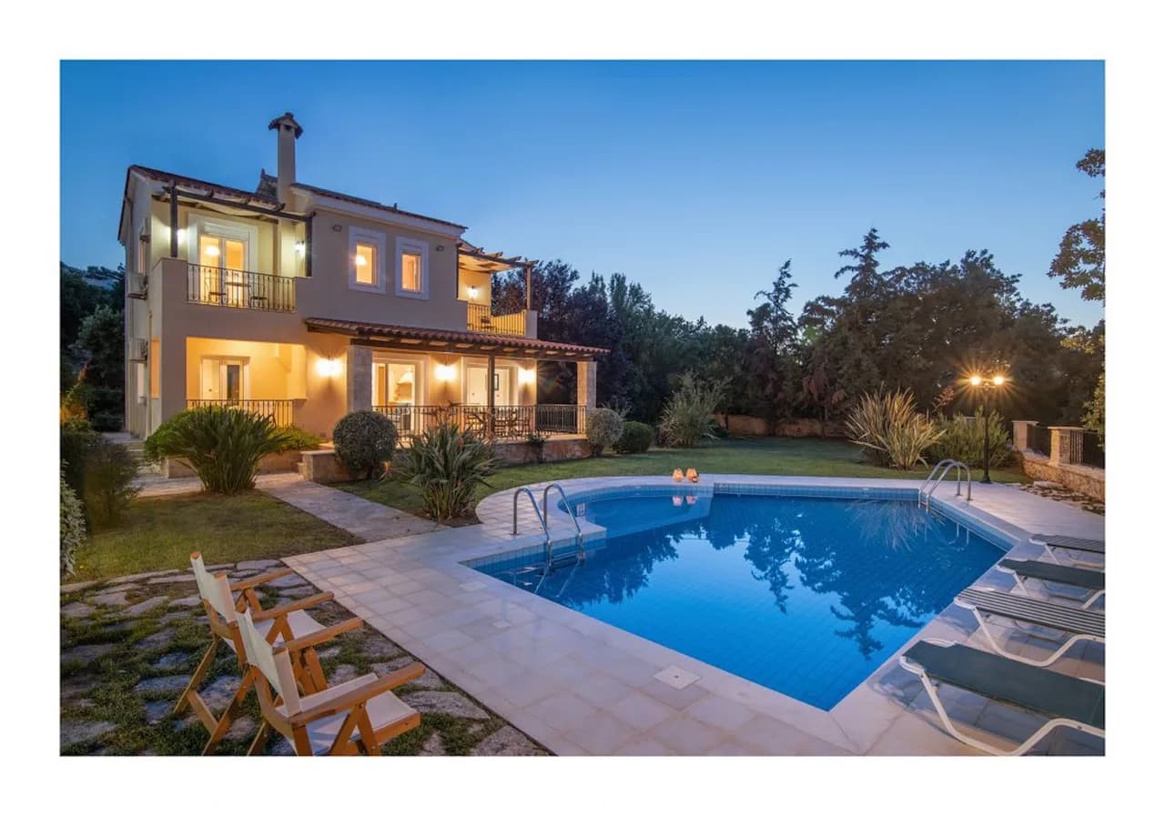 Atemberaubende Strandvilla mit Pool und Ausblick, Foto 5