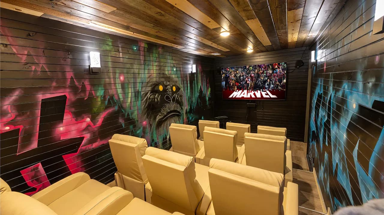 Sasquatch Encounter: Game Rm, Theater, Hot Tub photo 3