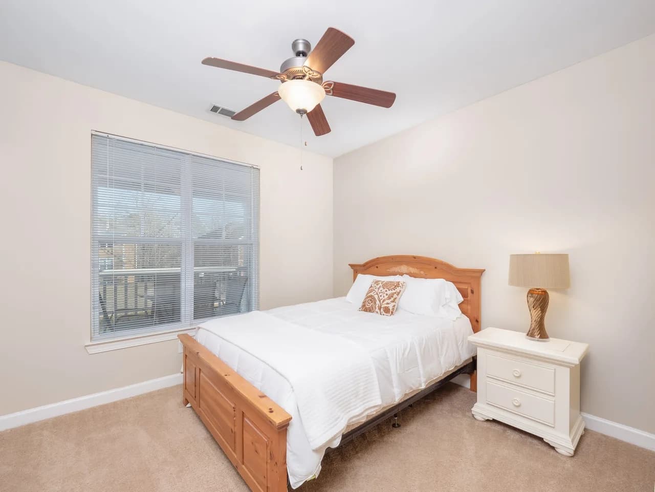 Urban Oasis 2BR Townhome photo 5