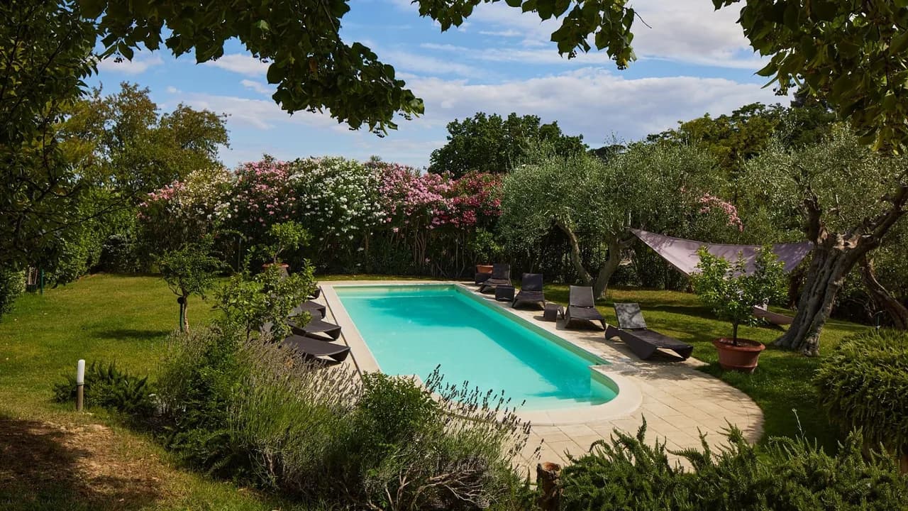 Havre Tranquille avec Piscine Privée et Conforts Modernes, photo 4