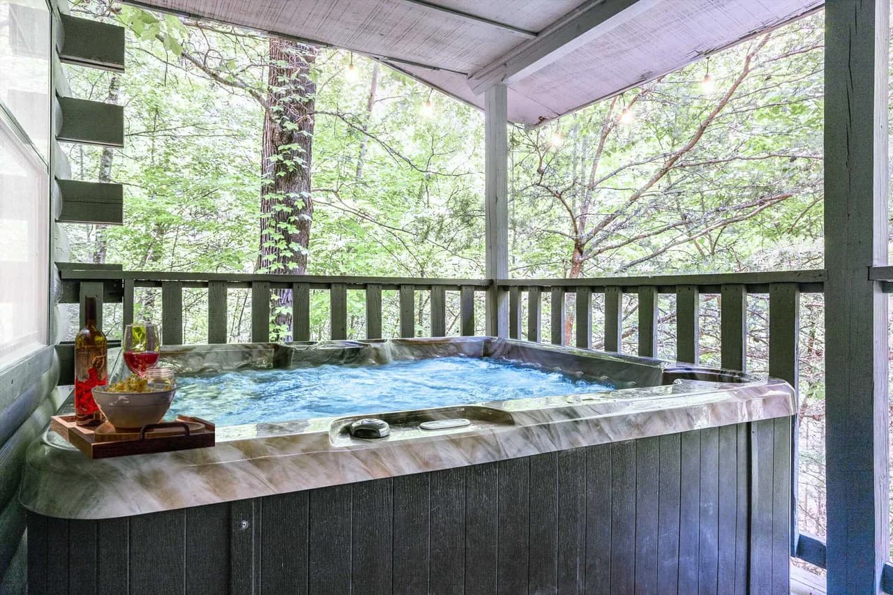 Scenic View Cabin in Smoky Mountains photo 2