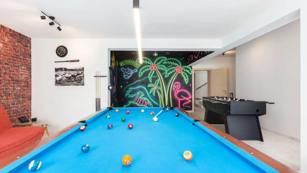 Luxuriöse Villa am Hang mit atemberaubendem Meerblick, Foto 4