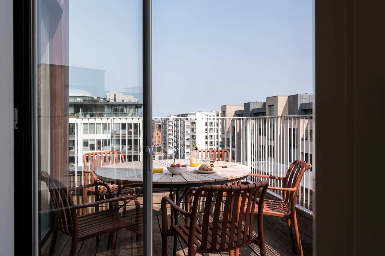 Penthouse with 2 terraces & harbour views photo 3