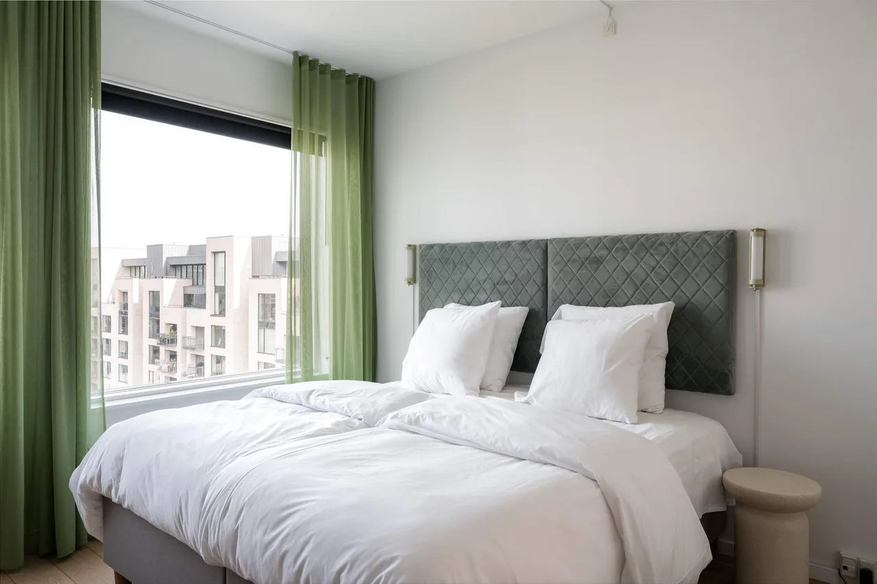 Penthouse with 2 terraces & harbour views photo 4