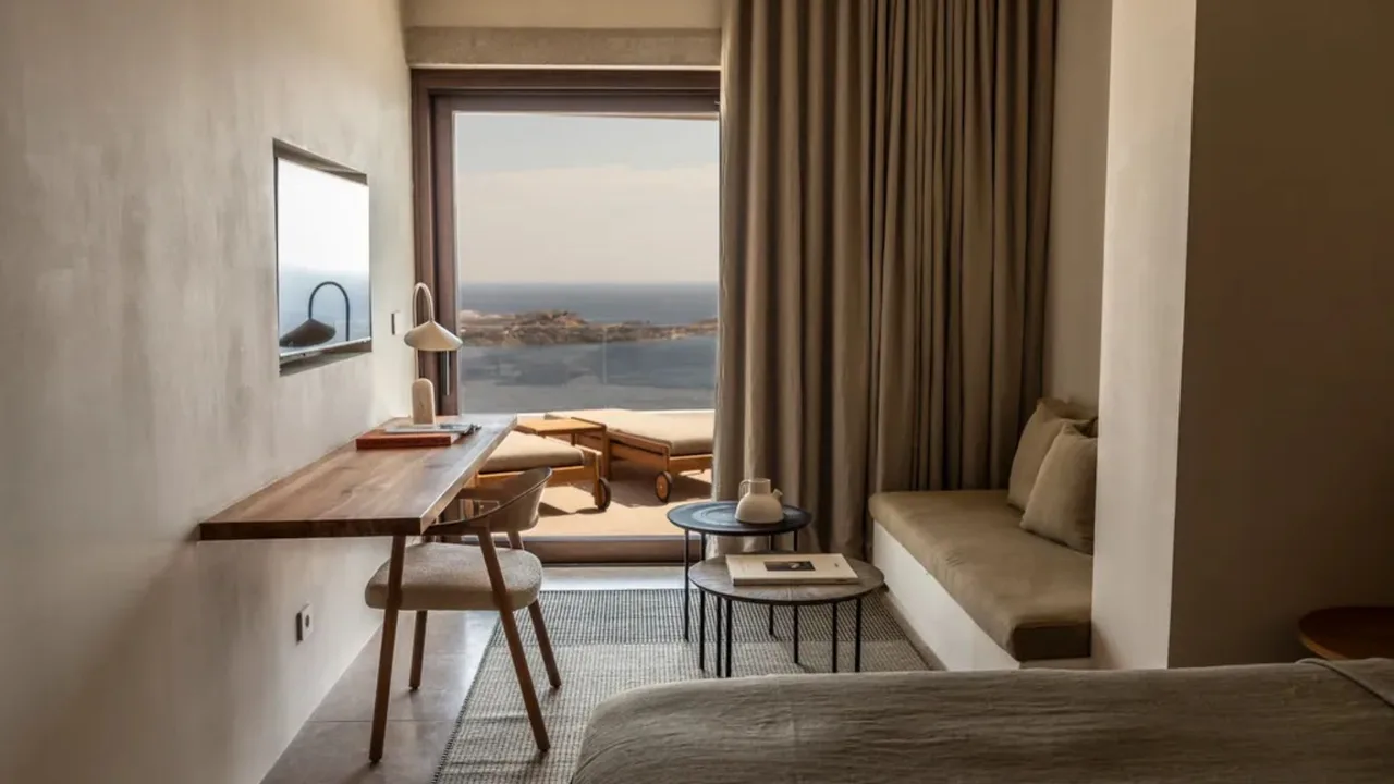 Exquisite Luxury Villa Atop The Hill Of Psarou Bay, photo 2