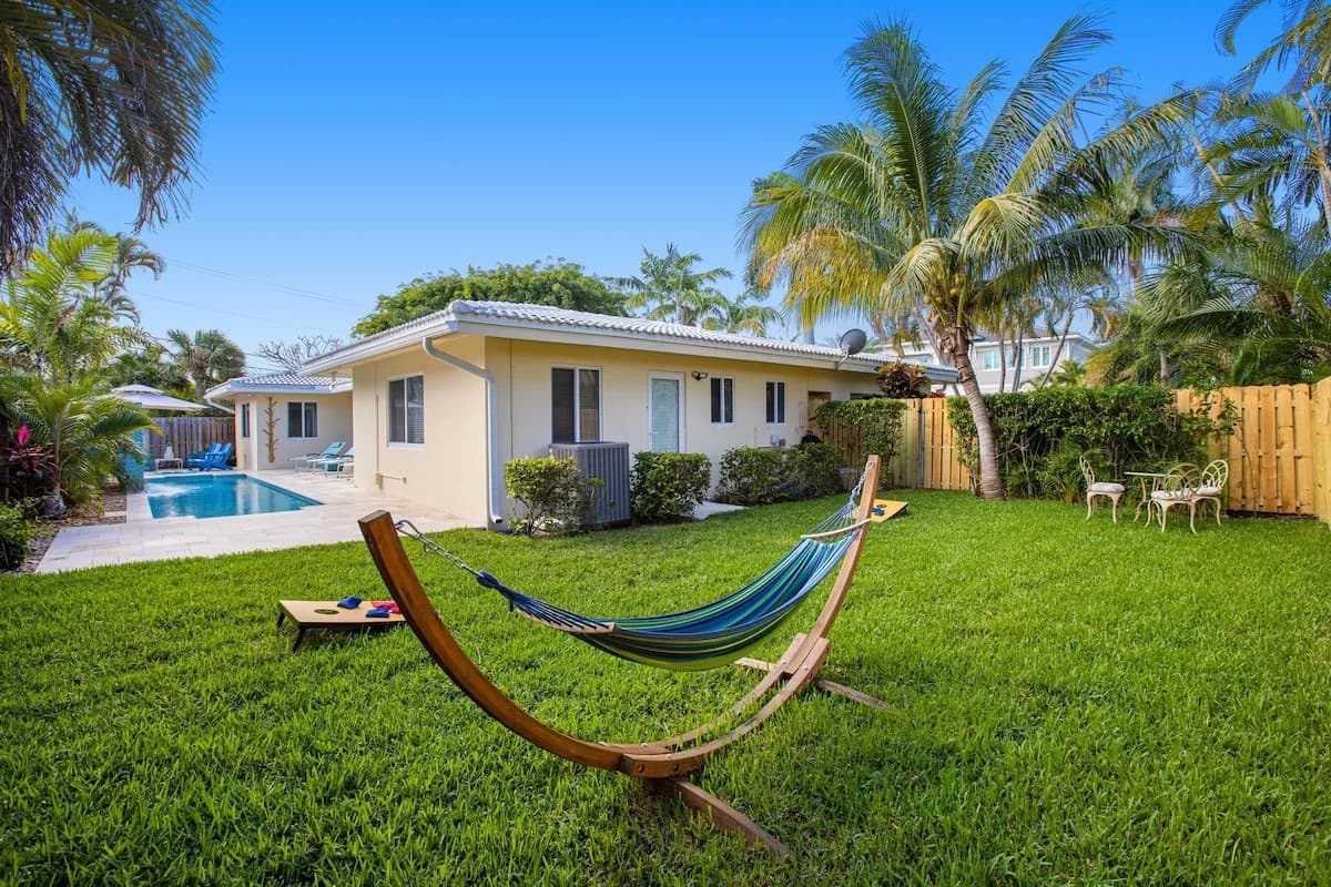 Beachfront House with Waterfall Pool in Fort Lauderdale, Foto 3