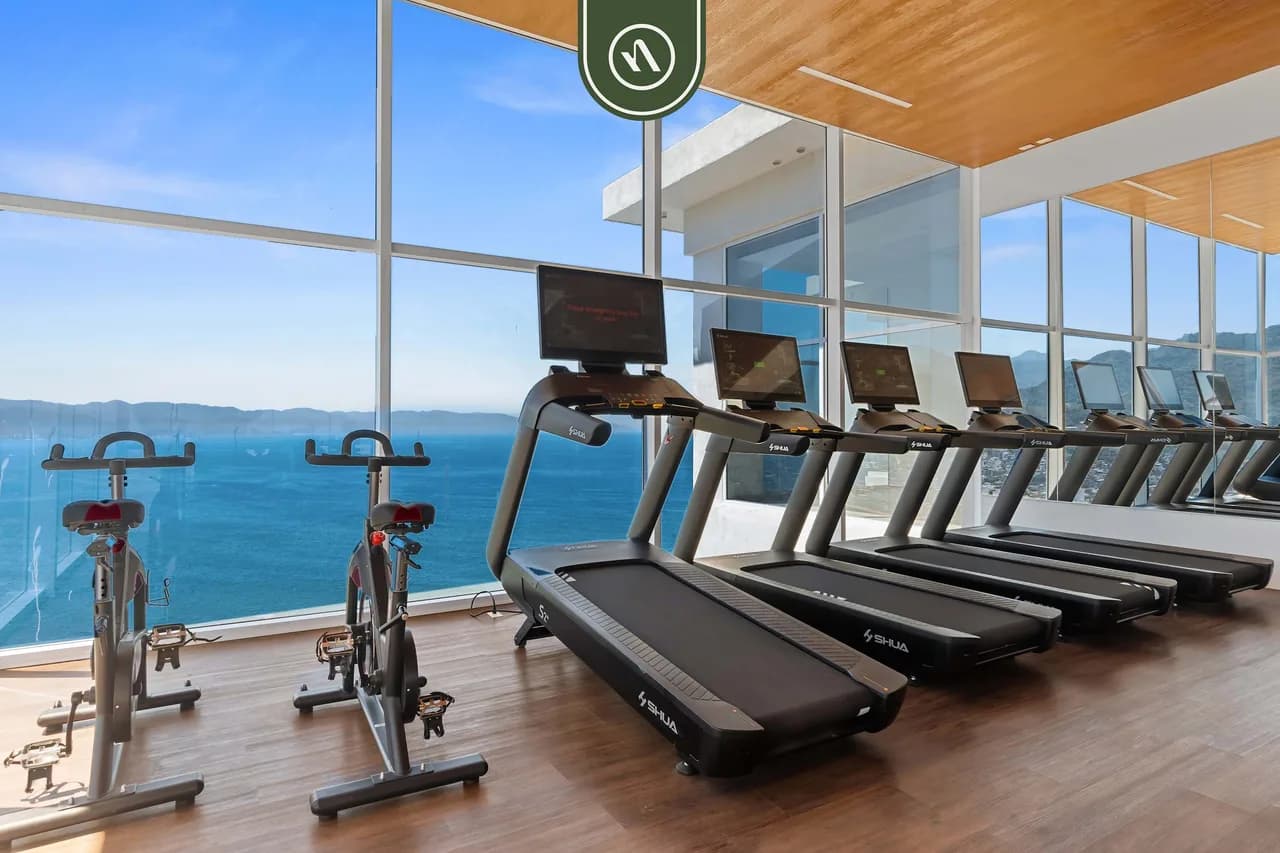 Amazing Oceanfront Condo -  Beach - Rooftop - Pool, foto 5