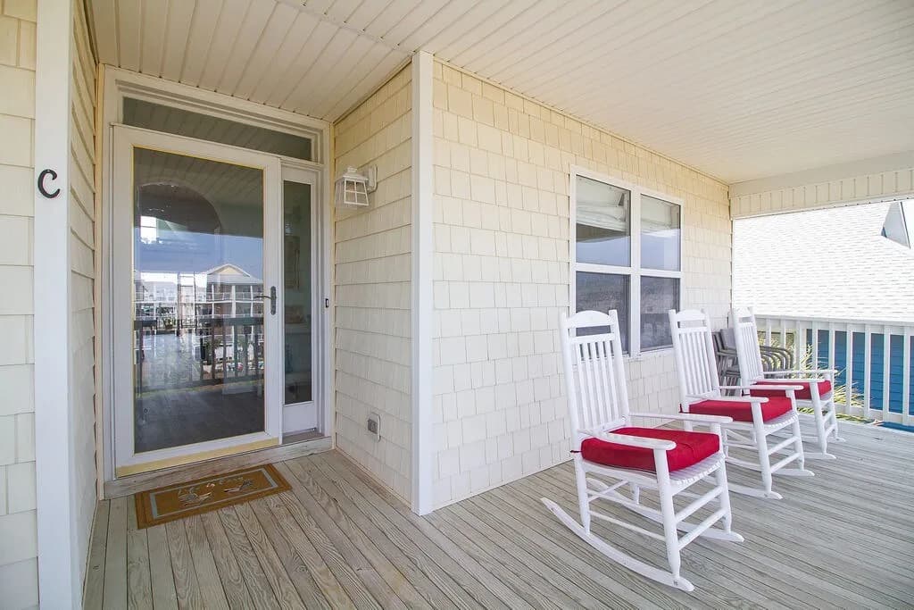 Stunning Harbor Views! Boat Slip, 2 King Bedrooms, photo 3