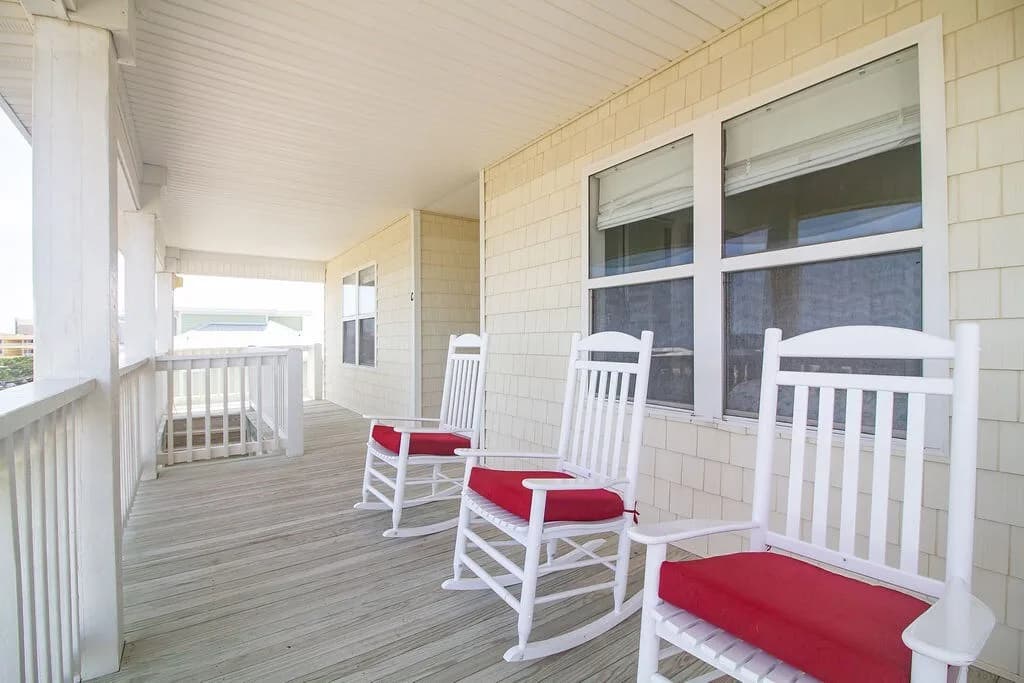 Stunning Harbor Views! Boat Slip, 2 King Bedrooms, photo 4