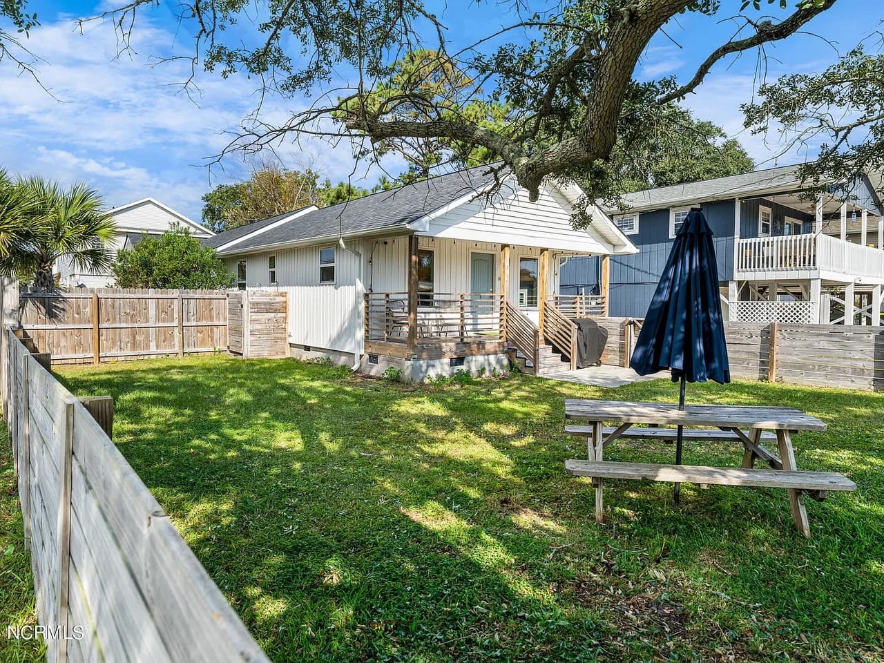 Twin Tides Beach House at Carolina Beach - Unit 1 photo 4