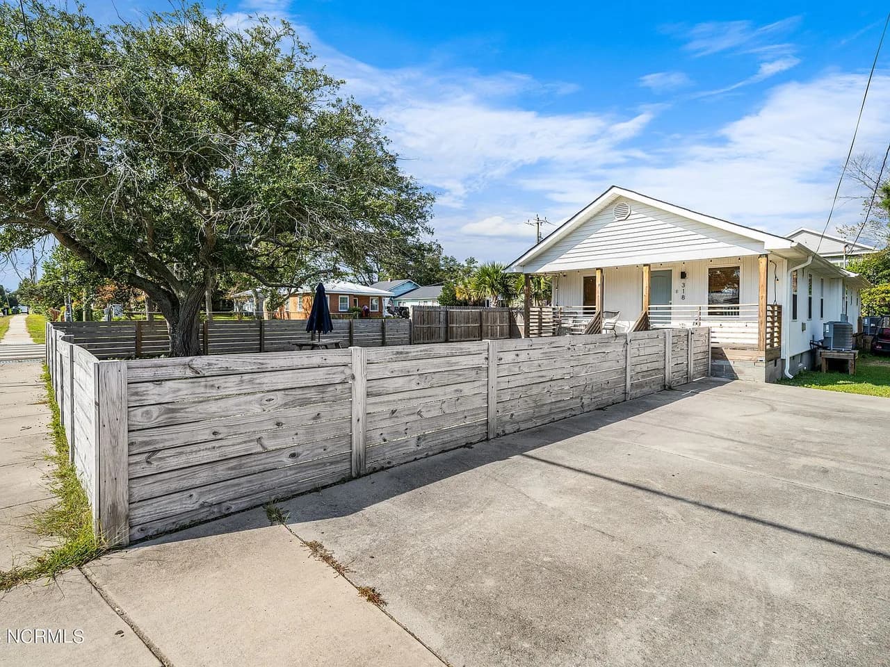 Twin Tides Beach House at Carolina Beach - Unit 1 photo 5