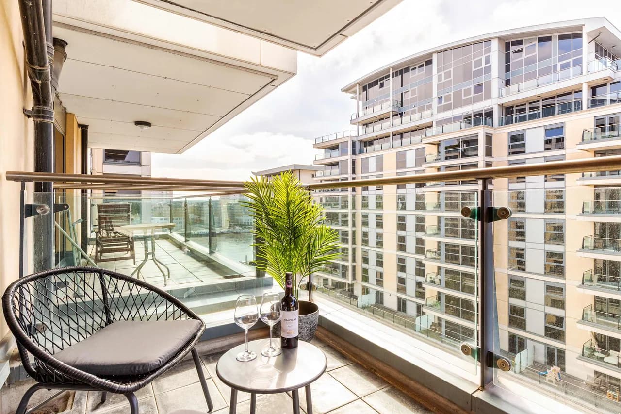 Luxe Italian-Style Apartment in Fulham, photo 5