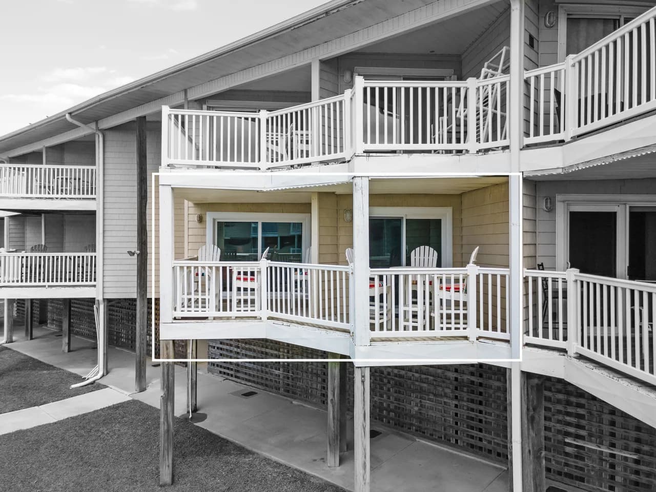 Southern Shores, Oak Island Oceanfront with Pool, Villa photo 3