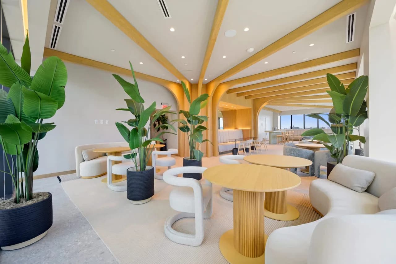 Modernes Küstenapartment in Miami Beach, Foto 4